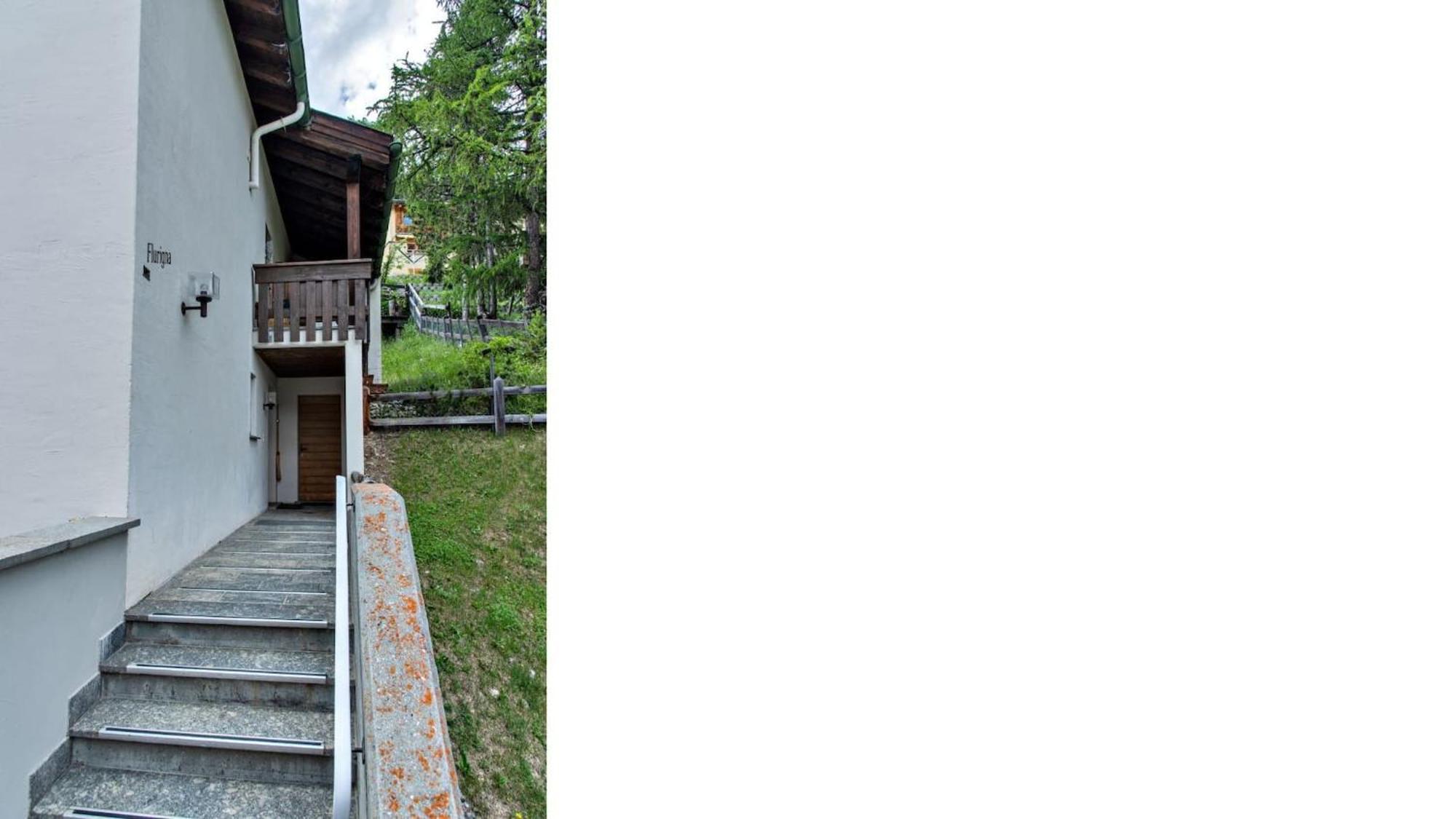 Chesa Flurigna - Zuoz Apartment Exterior photo